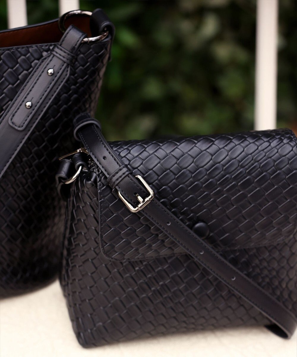 Tiaclasse 【2点セット】編み込み風ショルダーバッグ＋ショルダーポーチ付き 