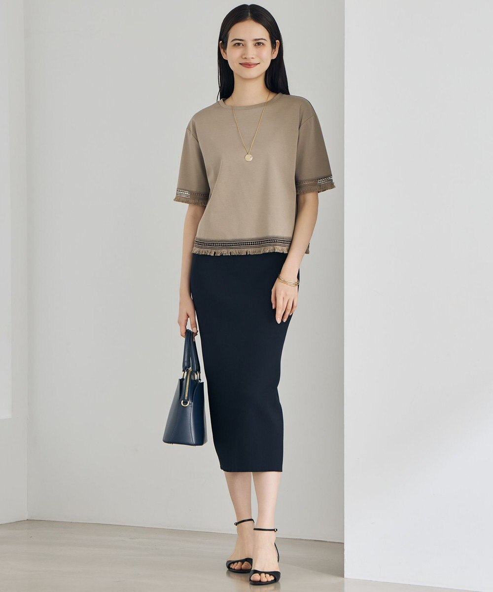 自由区 L 【カタログ掲載・スタッフ人気・素材アップデート】ライトリブストレッチタイト スカート 