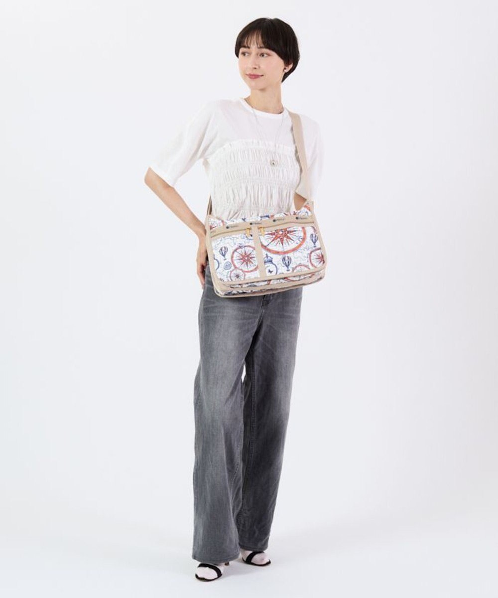 LeSportsac DELUXE EVERYDAY BAG/トラベルコンパス 