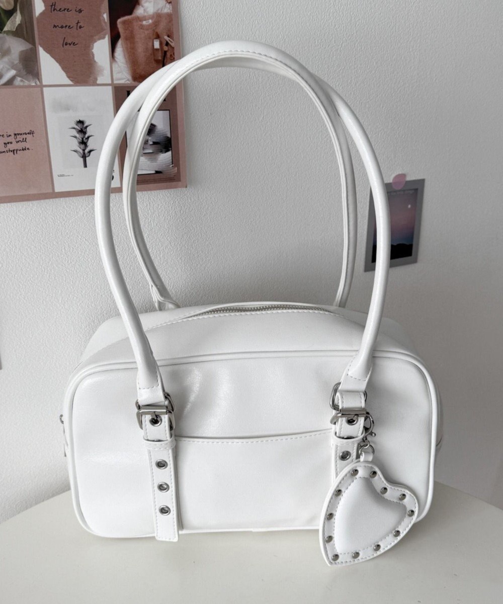 WEGO スタッズハートチャーム付きハトメボストン 