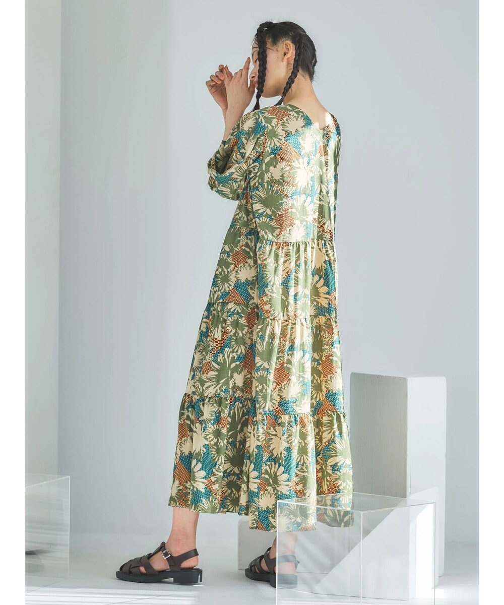 Green Parks ■ＥＳＣＡＲ　フラワーＭＩＸｐｔティアードワンピース 