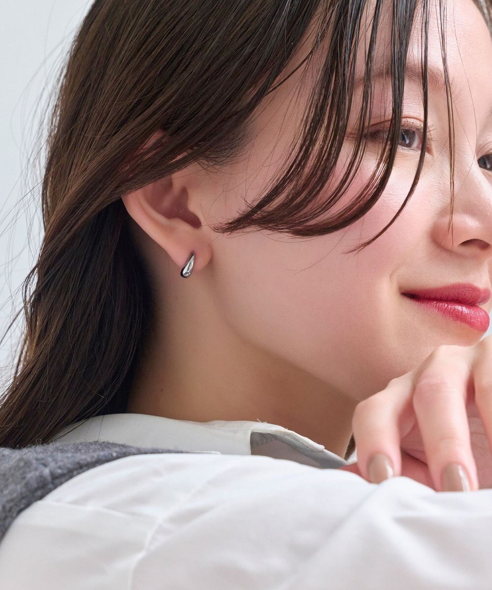 Phoebe 【金属アレルギー対応】ドロップハーフフープミニピアス　シルバー/サージカルステンレス 