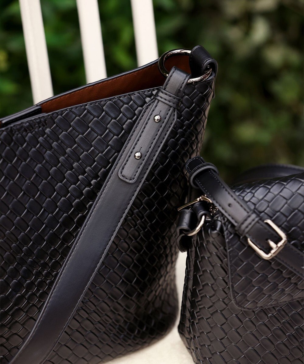 Tiaclasse 【2点セット】編み込み風ショルダーバッグ＋ショルダーポーチ付き 