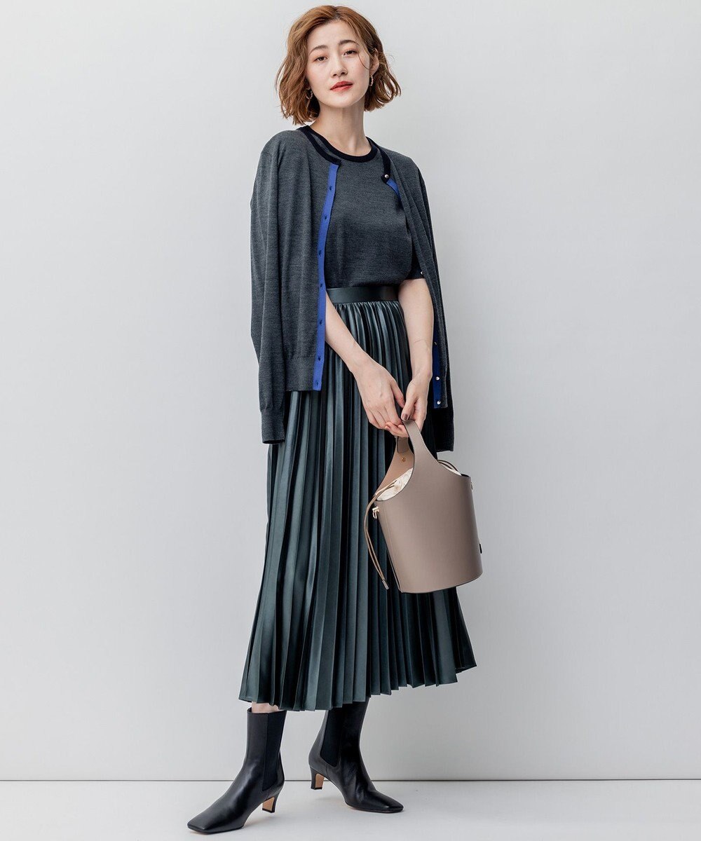 23区 【洗える】レザーライク プリーツスカート 