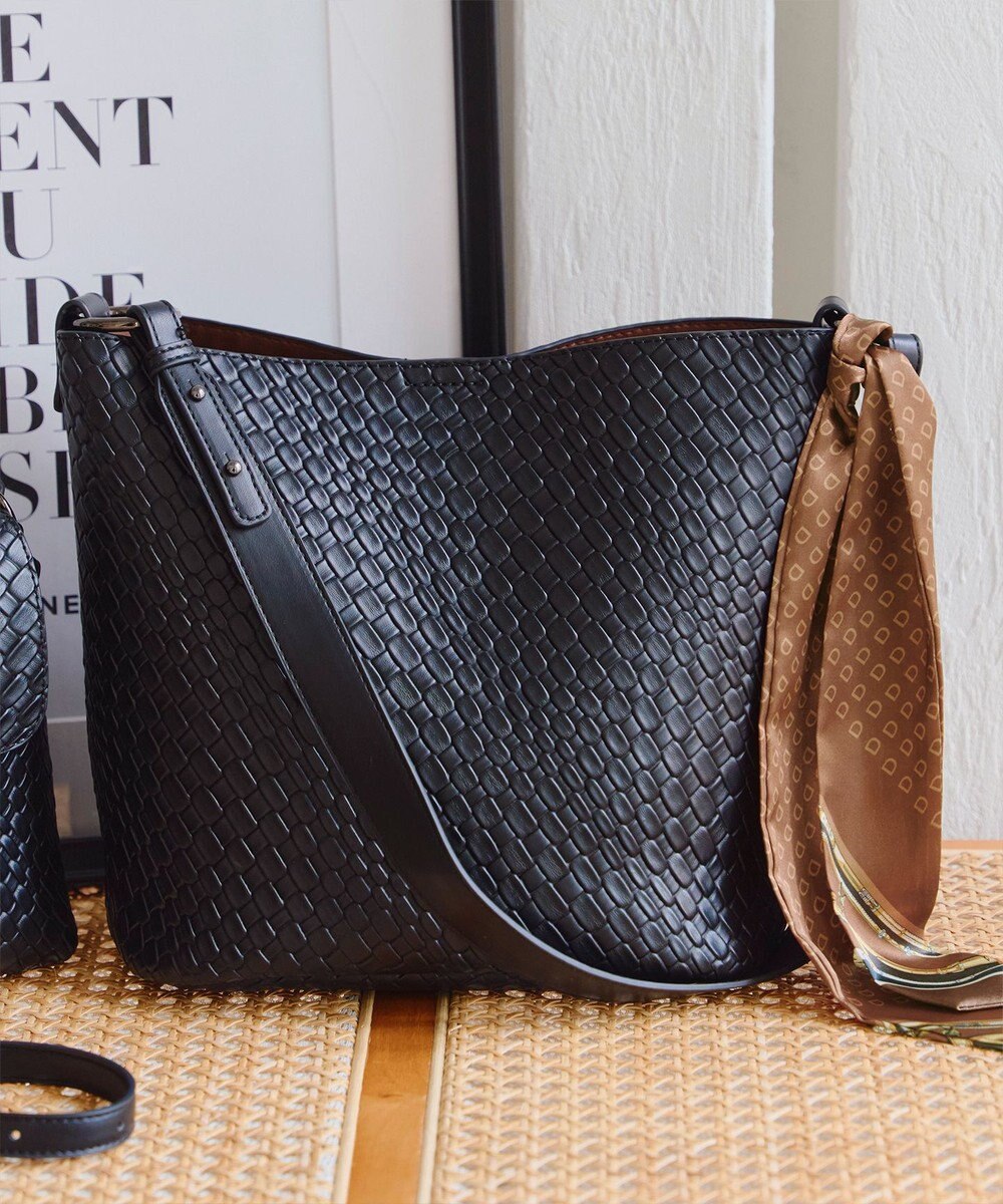 Tiaclasse 【2点セット】編み込み風ショルダーバッグ＋ショルダーポーチ付き 