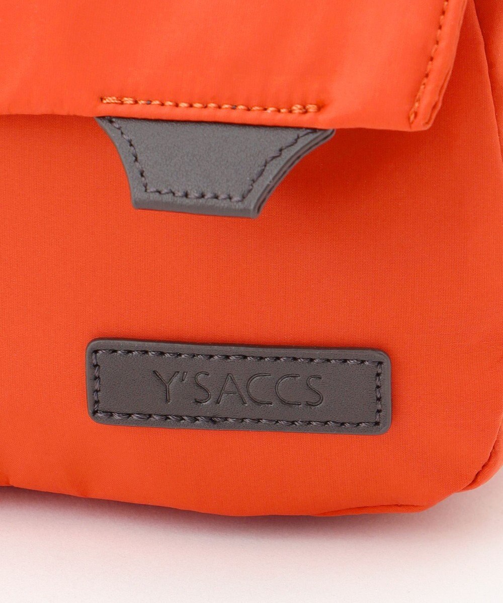 Y'SACCS ダブルタブ　トラベルポシェット 