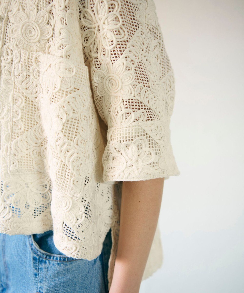 GRACE CONTINENTAL バックタックレースシャツ 