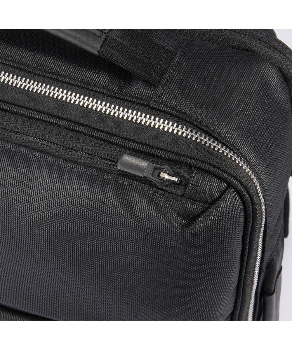 ACE BAGS & LUGGAGE ace. ガジェタブルR 10th ビジネスリュック  B4サイズ 15.6インチPC収納 16L 68962 エース 