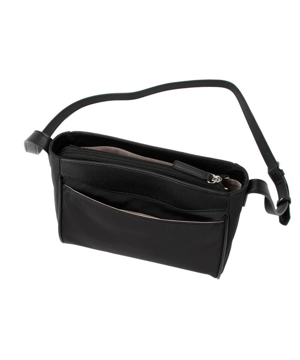 CLATHAS メイティ ショルダーバッグ 