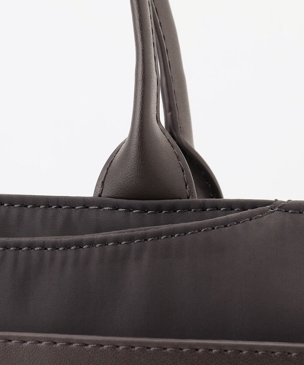 Y'SACCS シルキーリュクスバックパック 