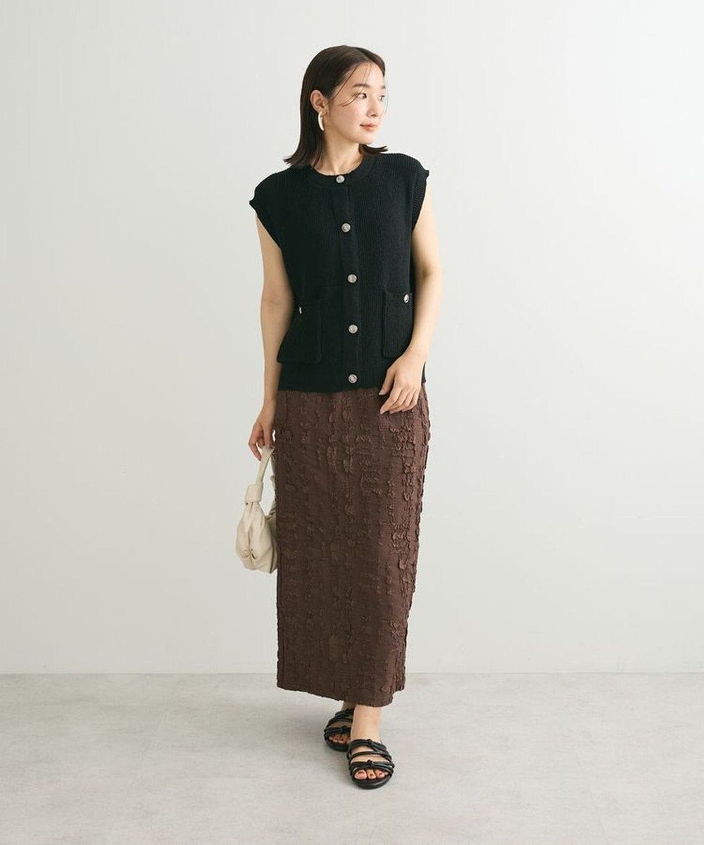 Green Parks シルバーボタンクルーネックベスト 