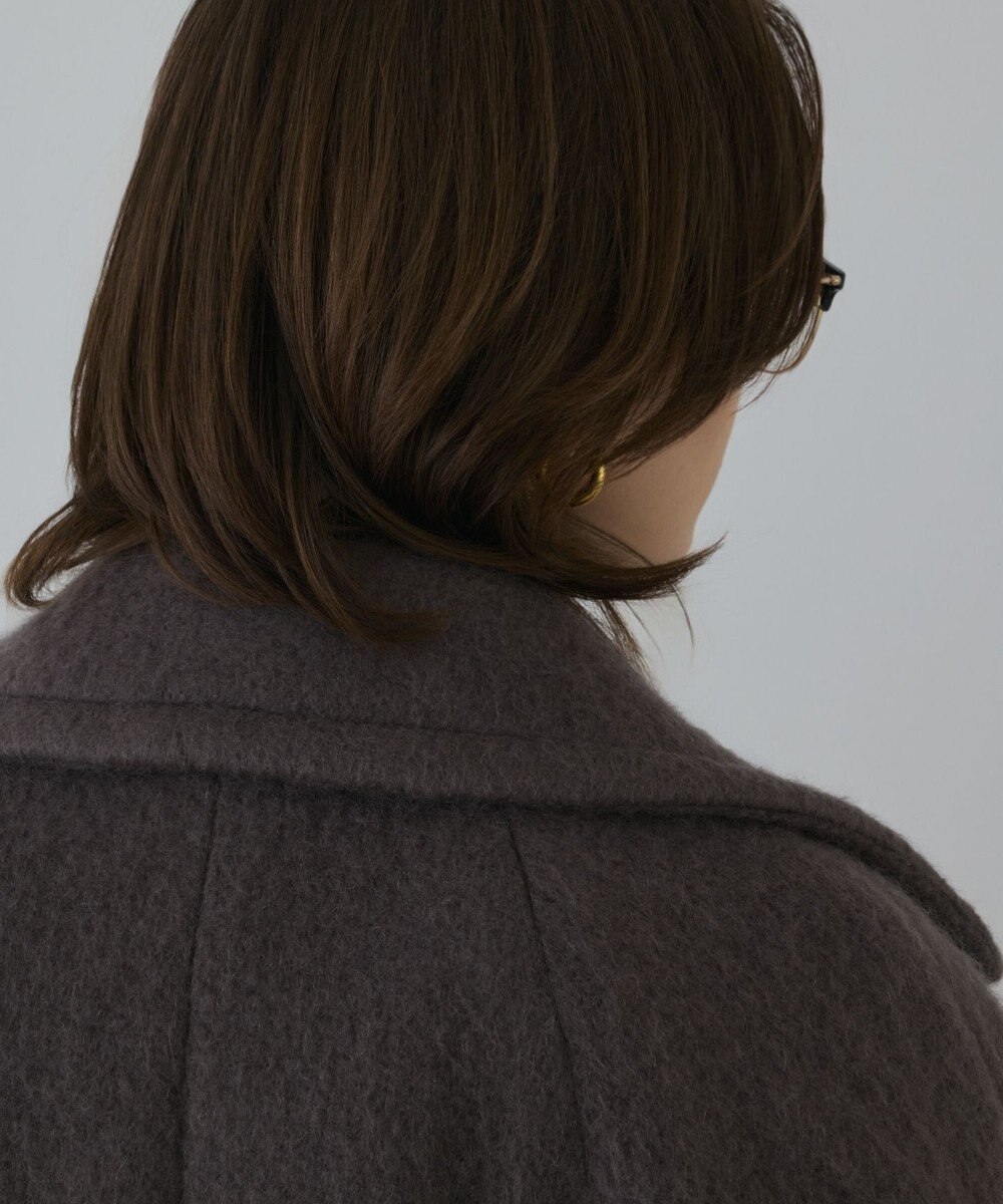 GRACE CONTINENTAL シャギ－ハ－フコ－ト 