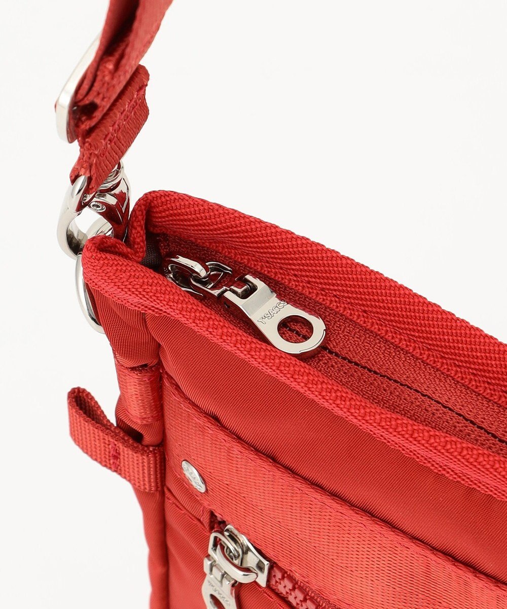 Y'SACCS テープデザイン　トラベルポシェット 