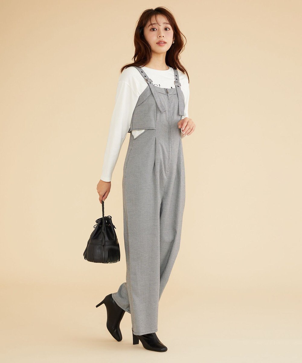 Feroux ロゴロング Tシャツ 