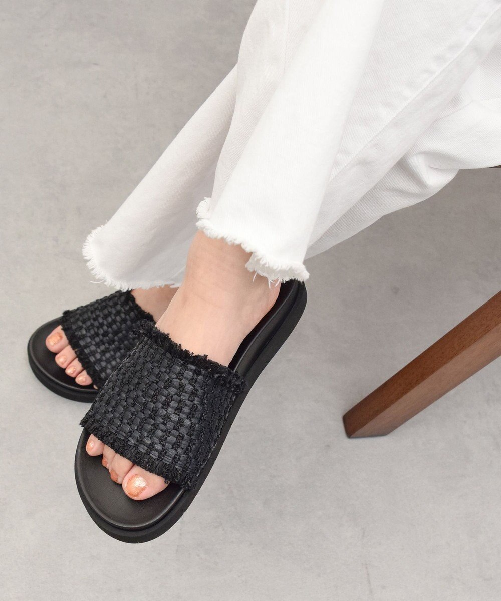 INTER-CHAUSSURES 【ANGEL ALARCON】フットベッドラフィアスライドサンダル 