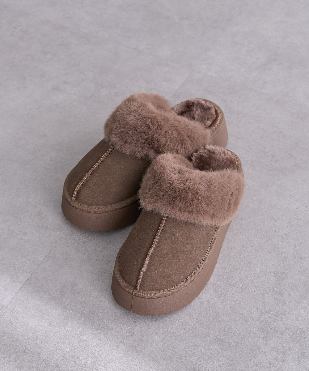 Green Parks ・ｍｉｎｉａ　フェイクムートンサンダル 