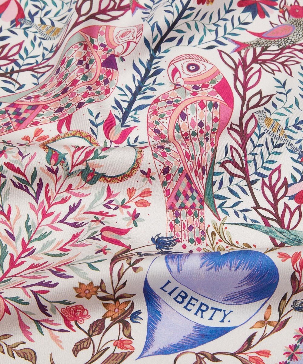 LIBERTY. ストールン ハート シルクスカーフ 45 