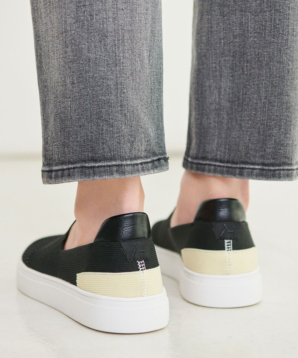 steppi “撥水＆洗えるニットシューズ” UNISEX ニット スニーカー 