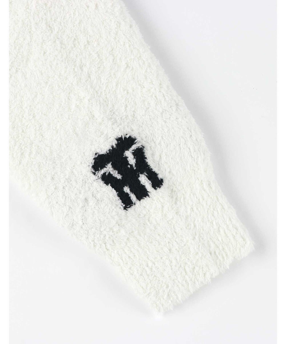 une nana cool MADE WITH 阪神タイガース やわらかモフモフプルオーバー＆ハーフパンツセット 