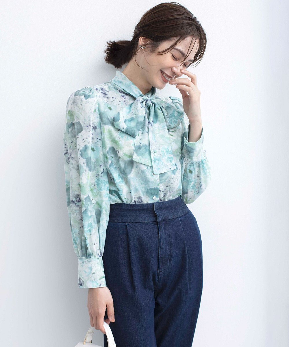 組曲 【前後着用可】ピオニーシフォンプリント ボウタイブラウス 