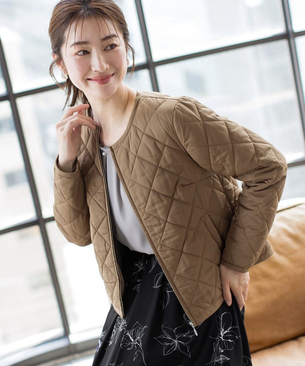 Tiaclasse L コンパクトなシルエットのキルティングショートコート 