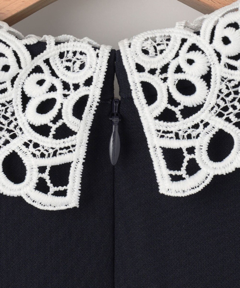 組曲 L 【KUMIKYOKU NAVY】コンフォータブルドレープ レース襟ワンピース 