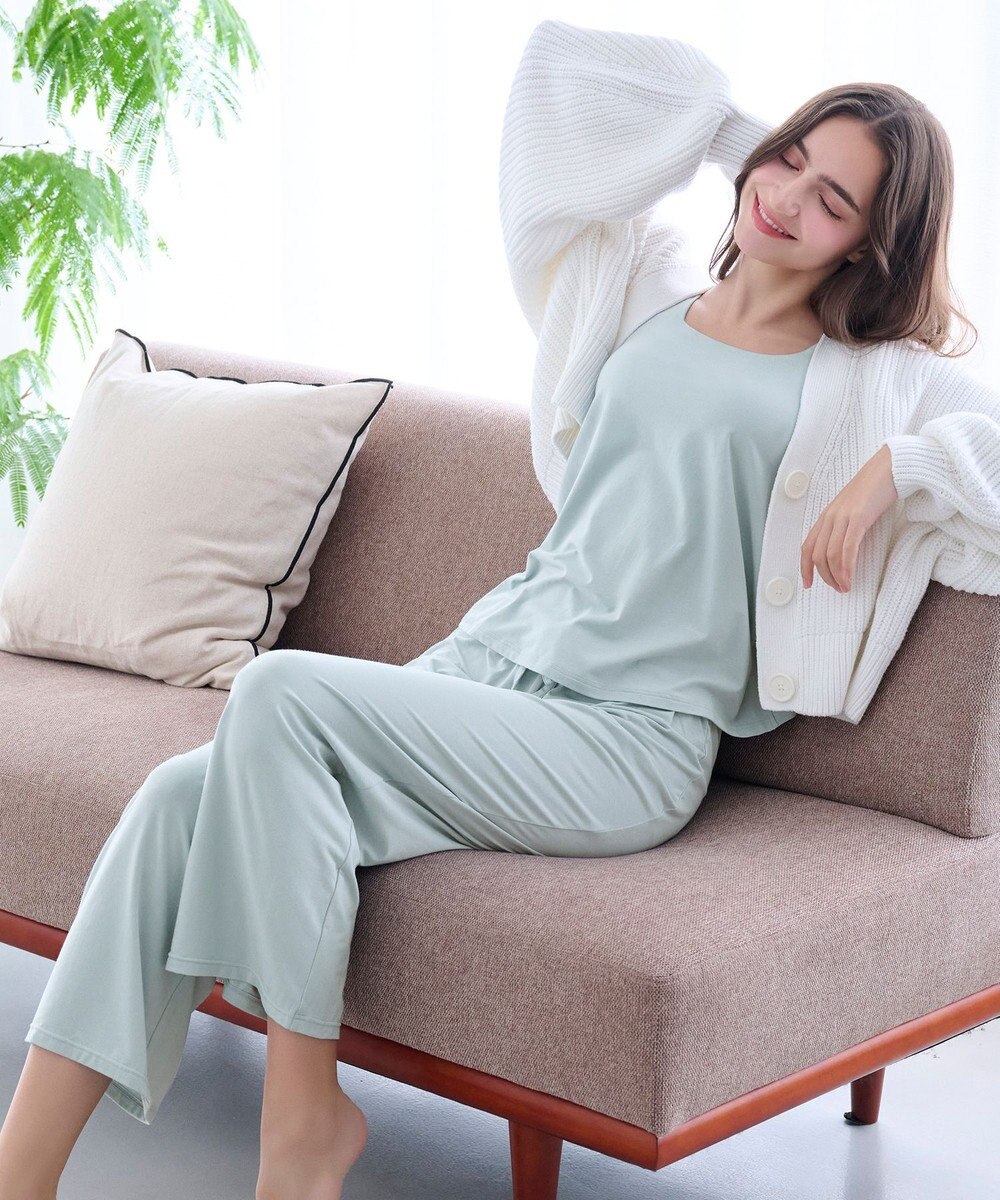 BRADELIS New York 【モアナモリーズ】森みなのオーガニックコットン混エアリーロングパンツ26 