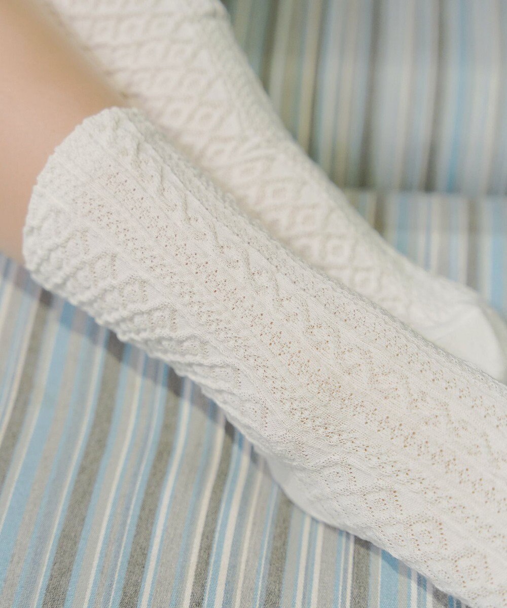 Tiaclasse ケーブル柄編みソックス 