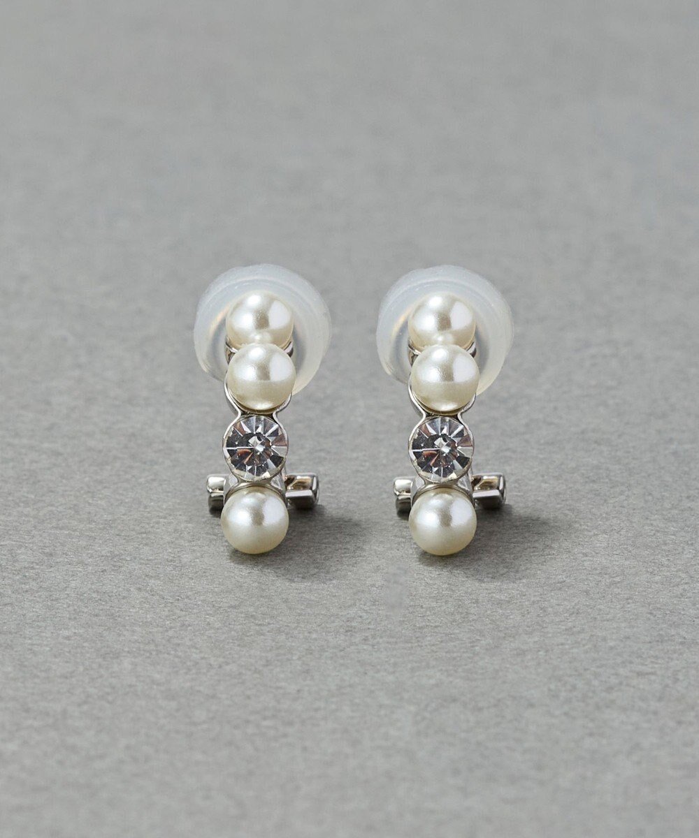 Phoebe 〈シリーズ累計販売15000点突破！〉〈痛くないシリーズ〉ノーブルパールシャインエアリーイヤリング シルバー 