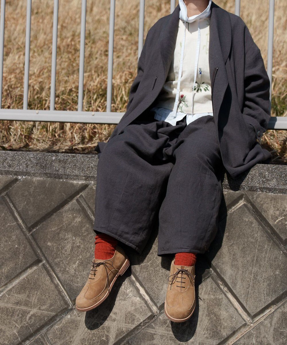 muuc 〈軽やかな尾州産リネンウール〉裾タックワイドパンツ  ロングシーズン 秋冬春 ウエストゴム有り ゆったりシルエット セットアップ可能  裏地有り 