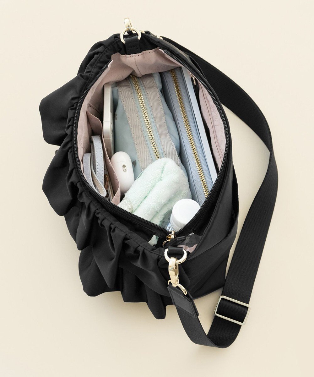 TOCCA 【美人百花掲載】【新色登場】FRILL POCHETTE ポシェット 