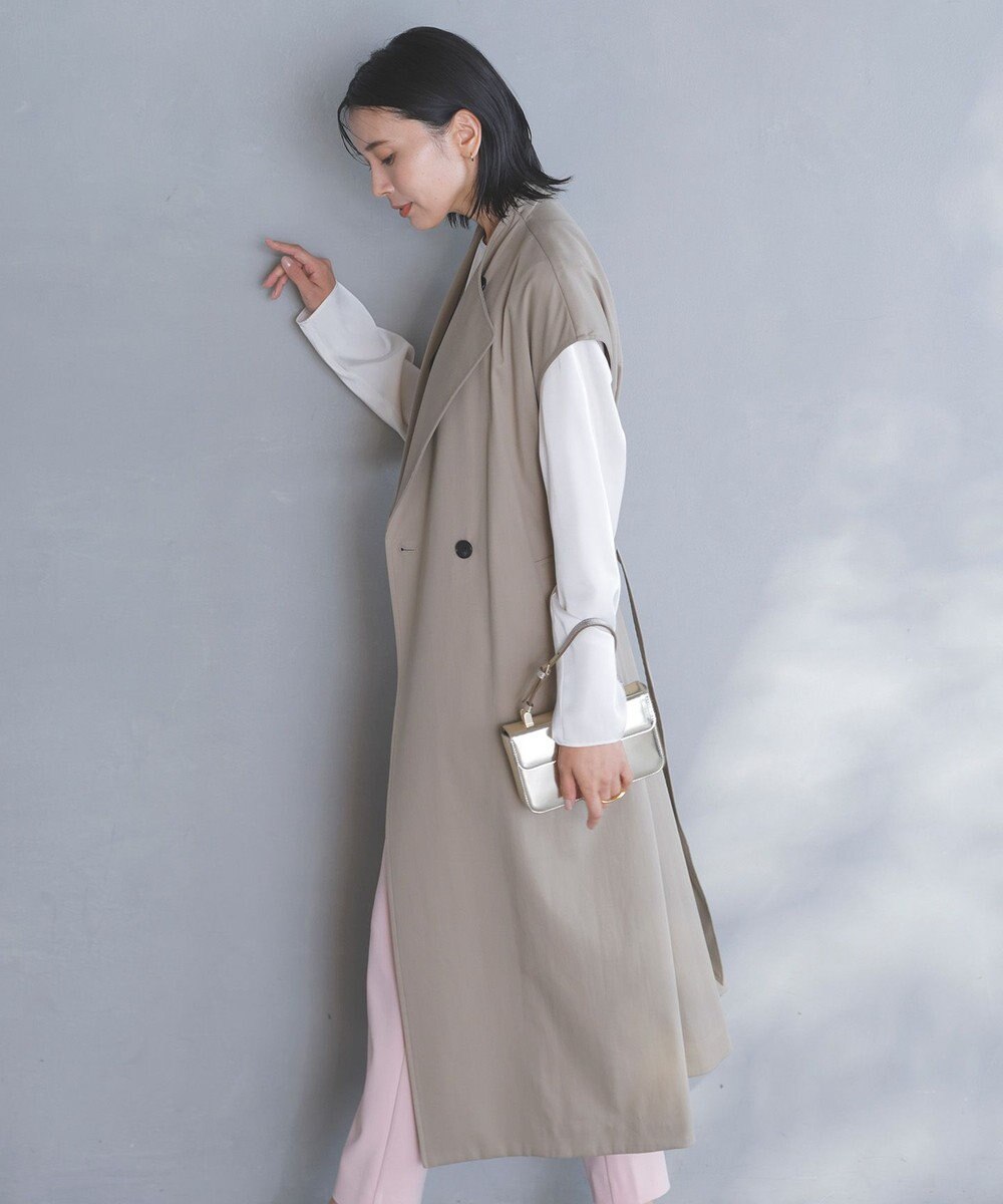 UNFILO スリーブレスコート 