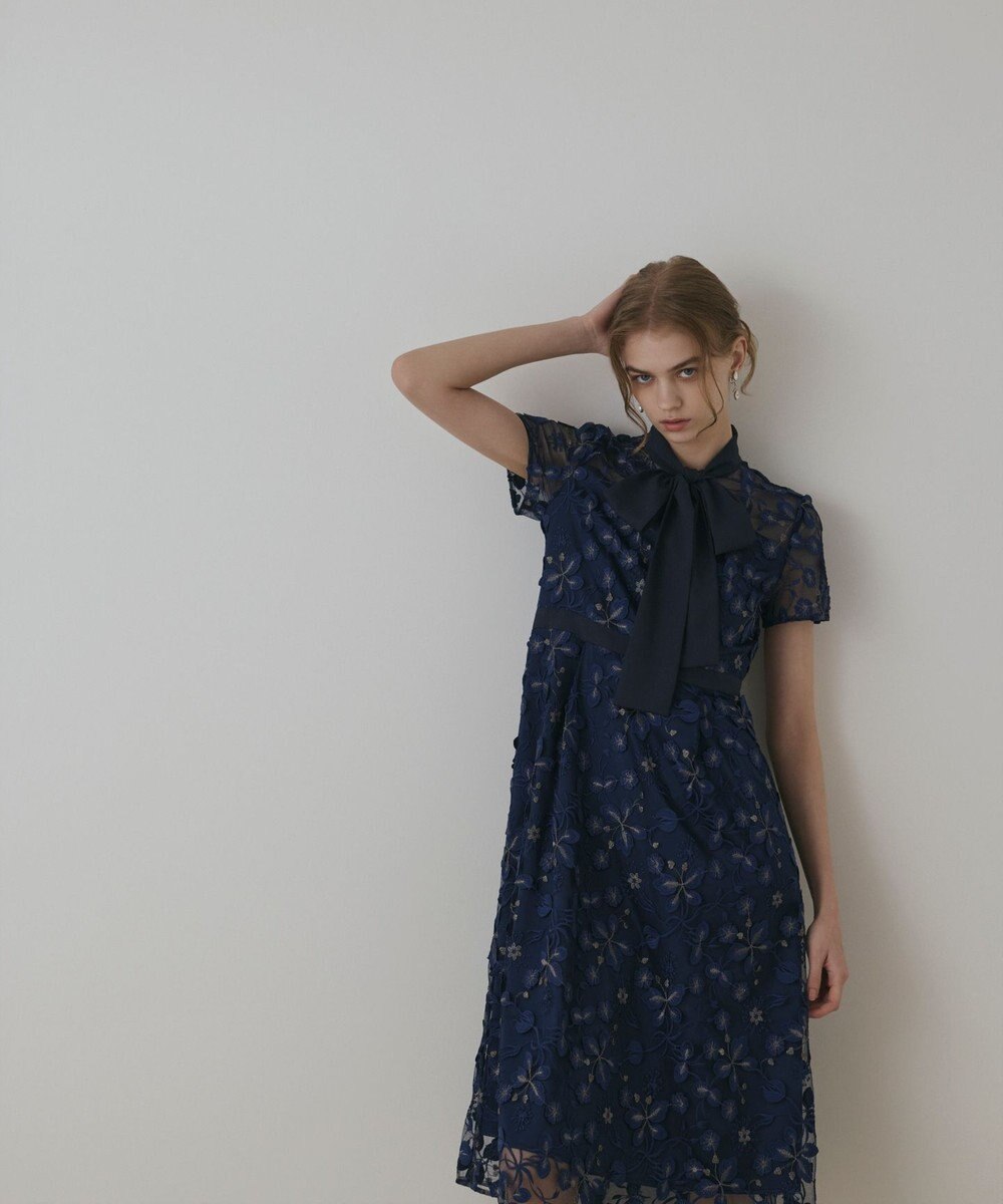 GRACE CONTINENTAL フラワ－フレアドレス 