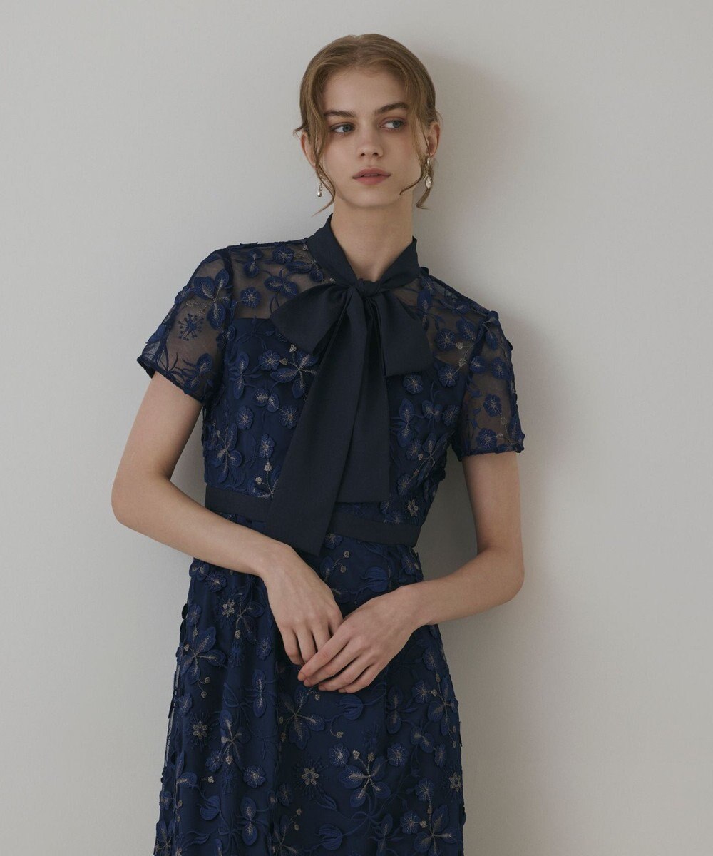 GRACE CONTINENTAL フラワ－フレアドレス 