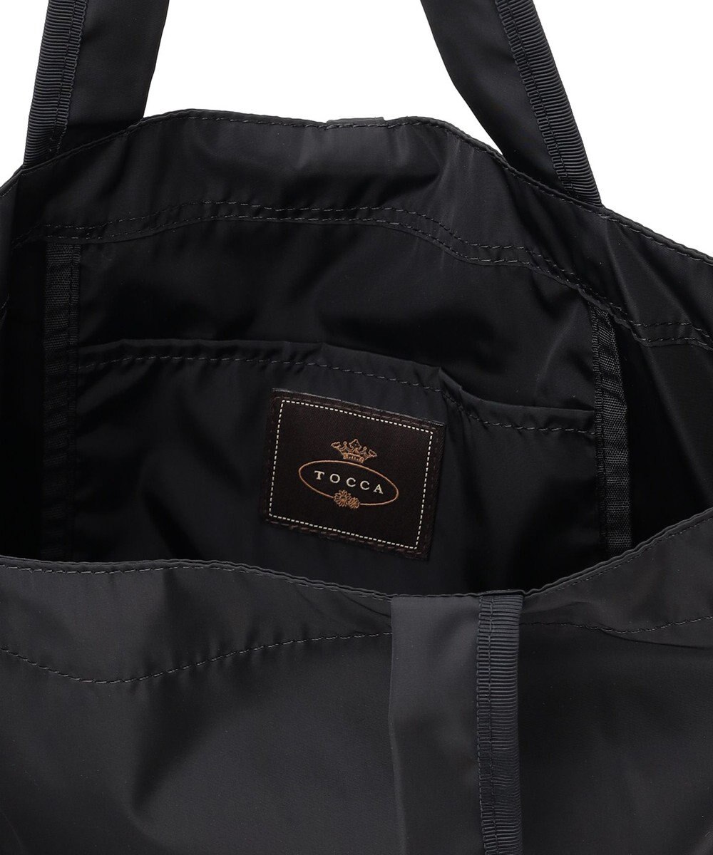 TOCCA SOGNO FUR CHARM TOTE トートバッグ【WEB＆一部店舗限定・A4サイズ対応】 