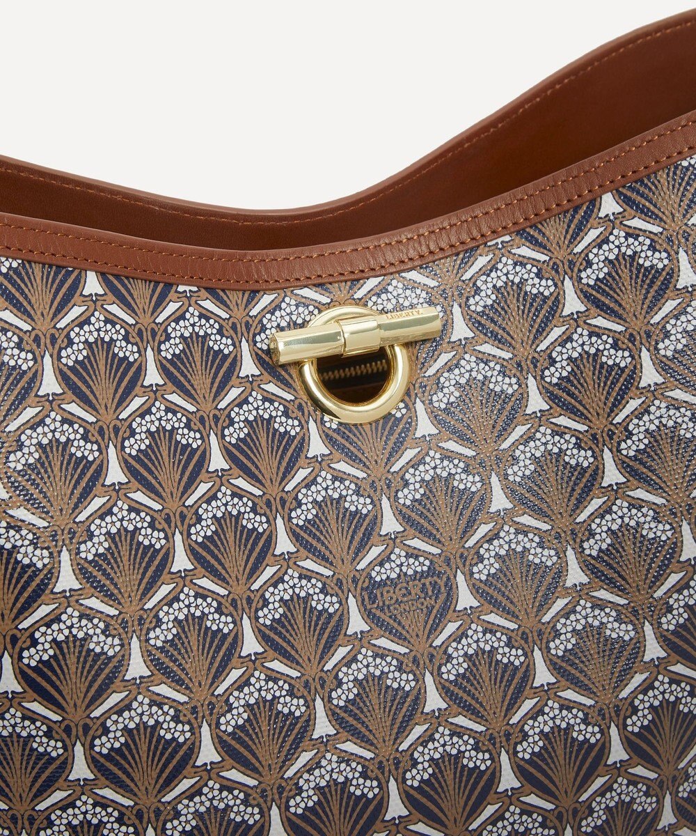 LIBERTY. アイフィス ショルダーバッグ 