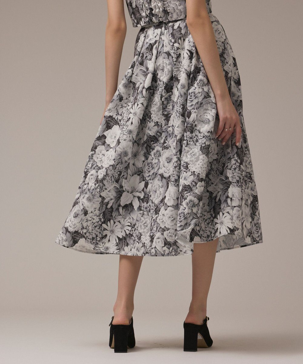 GRACE CONTINENTAL アンティークフラワータックスカート 