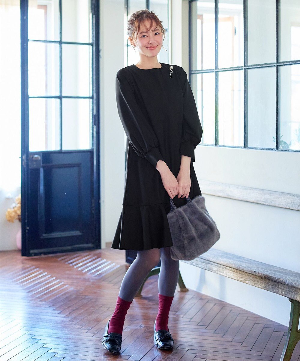 Tiaclasse L 裾フレアパフスリーブワンピース 