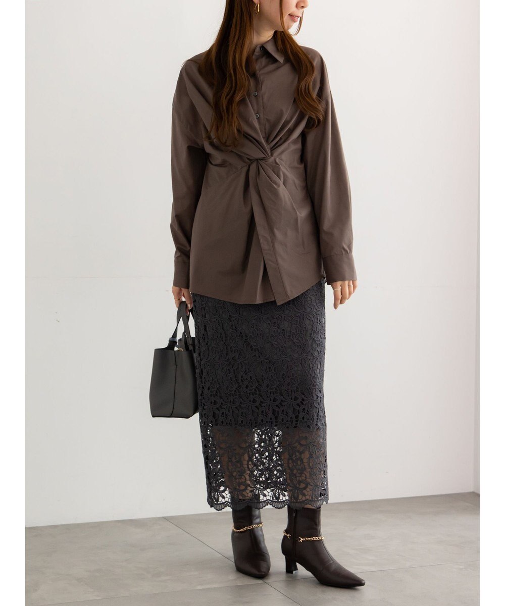 Te chichi ツイストデザインシャツ《2025Autumn catalog vol.2 item》 