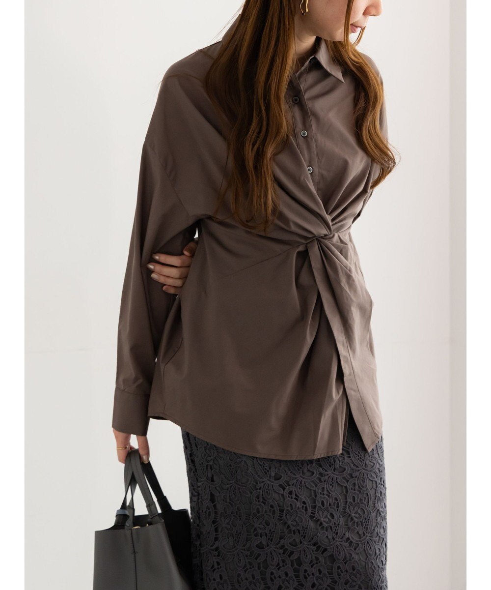 Te chichi ツイストデザインシャツ《2025Autumn catalog vol.2 item》 