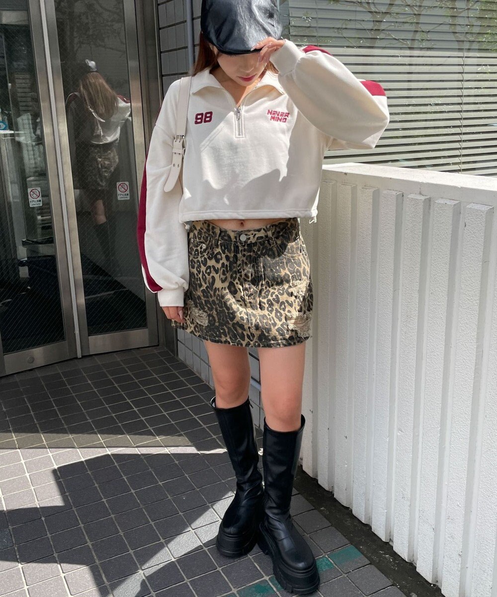 WEGO 刺繍ハーフジップショートスウェット 