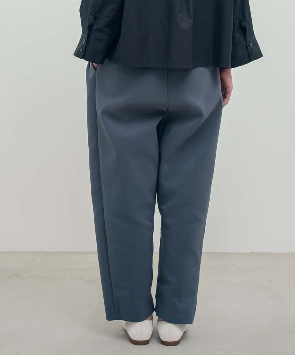 muuc トリプルクロス タックパンツ｜軽くてふっくらした三重織り生地・セットアップ可能 