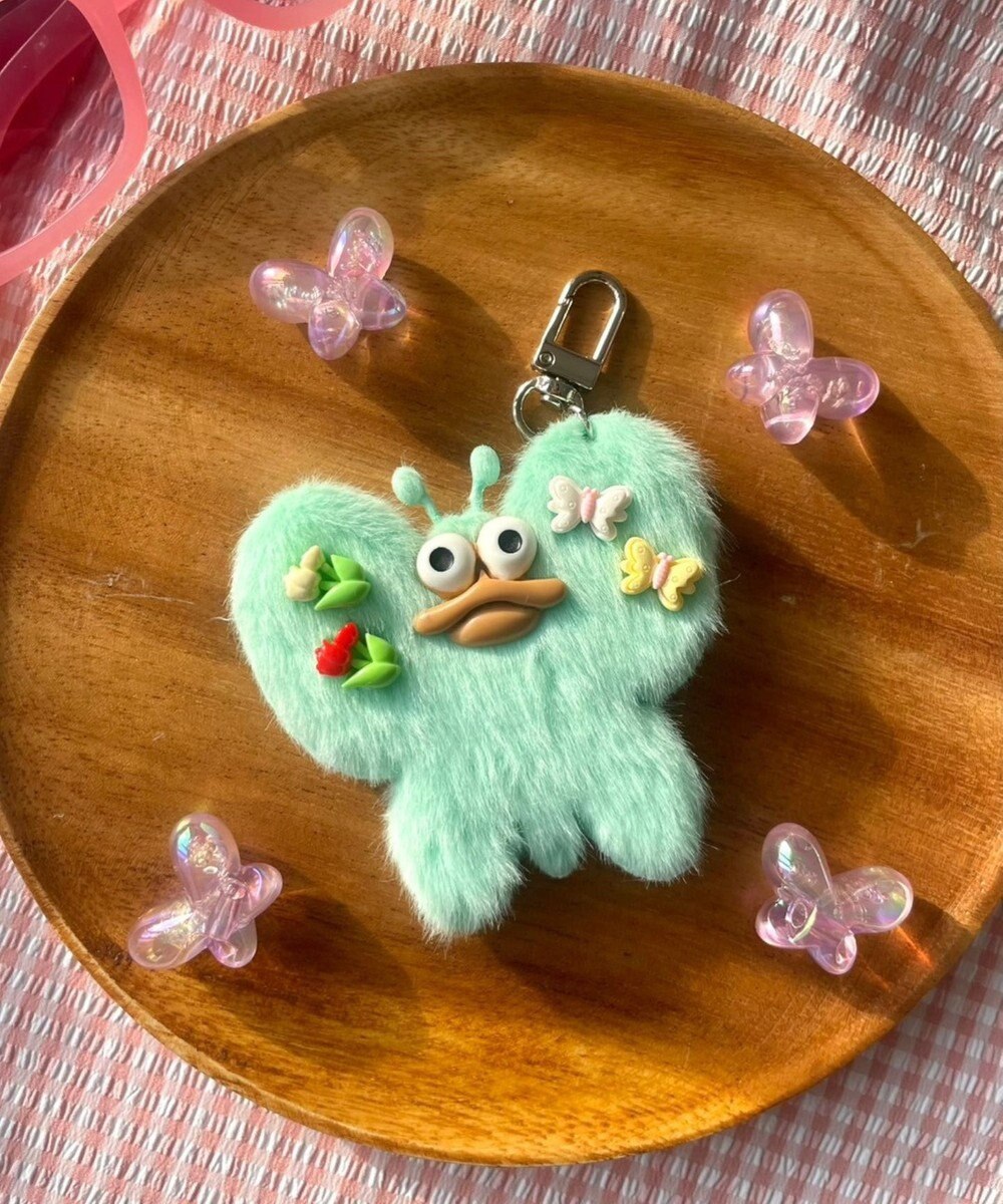 WEGO ぱたぱたちょうちょモンスターぬいぐるみキーホルダー 