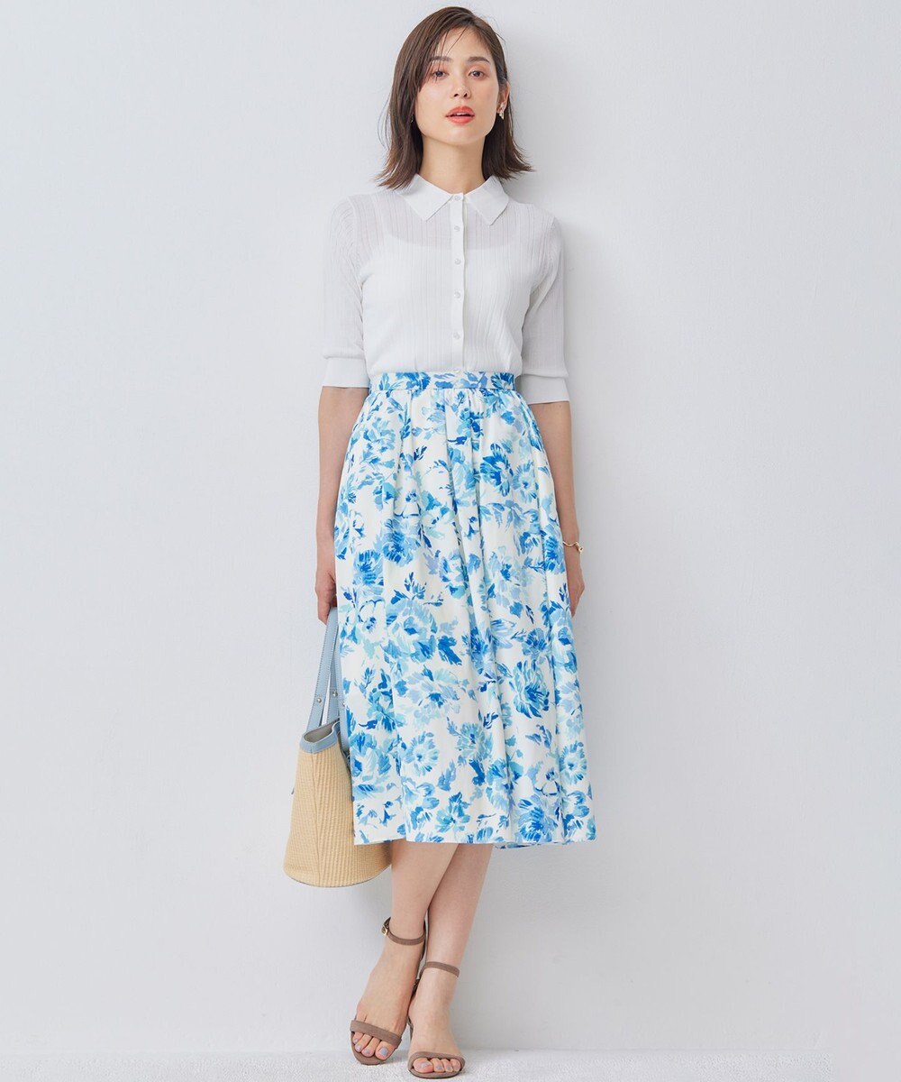組曲 S スプレーローズプリント フレアスカート 