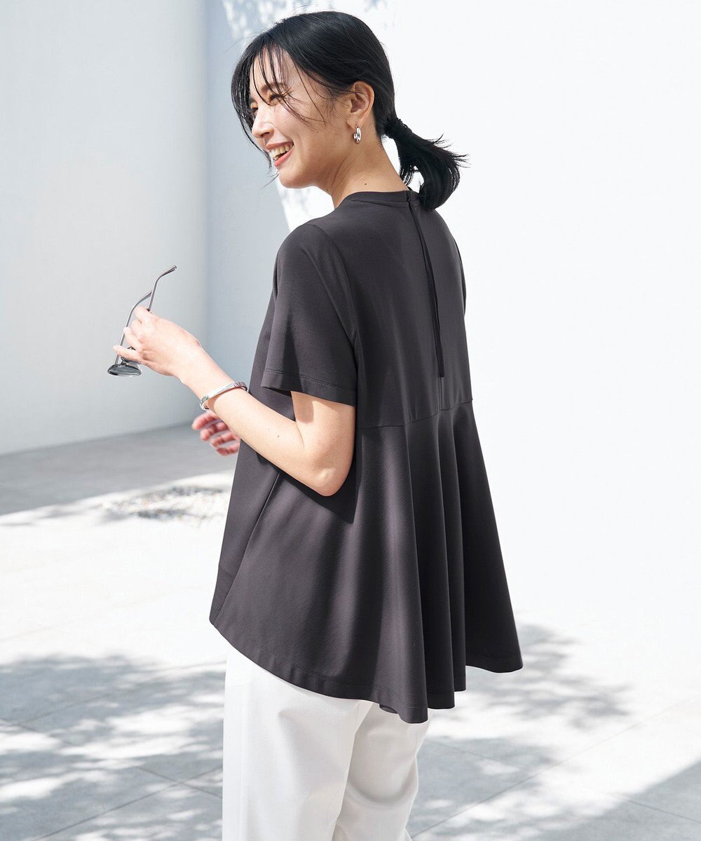 UNFILO L BEAUTY FORM-T バックフレアTシャツ 