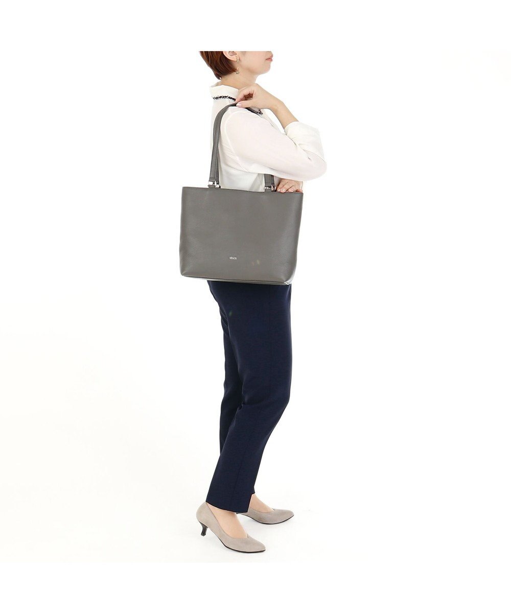 IBIZA リンピード　牛革　セミショルダーバッグ 