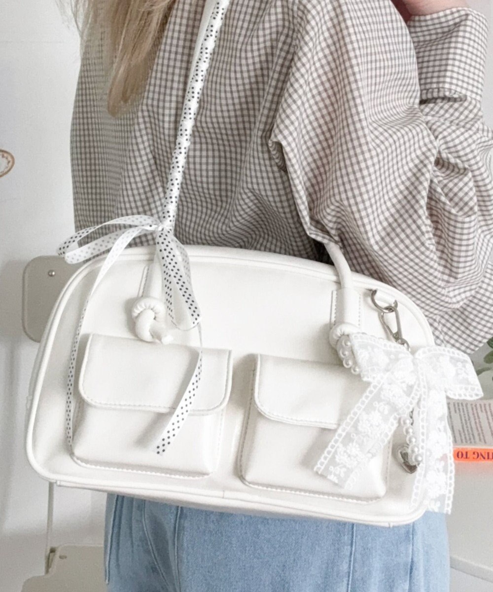 WEGO レイヤーリボンチャーム付きボストンバッグ 