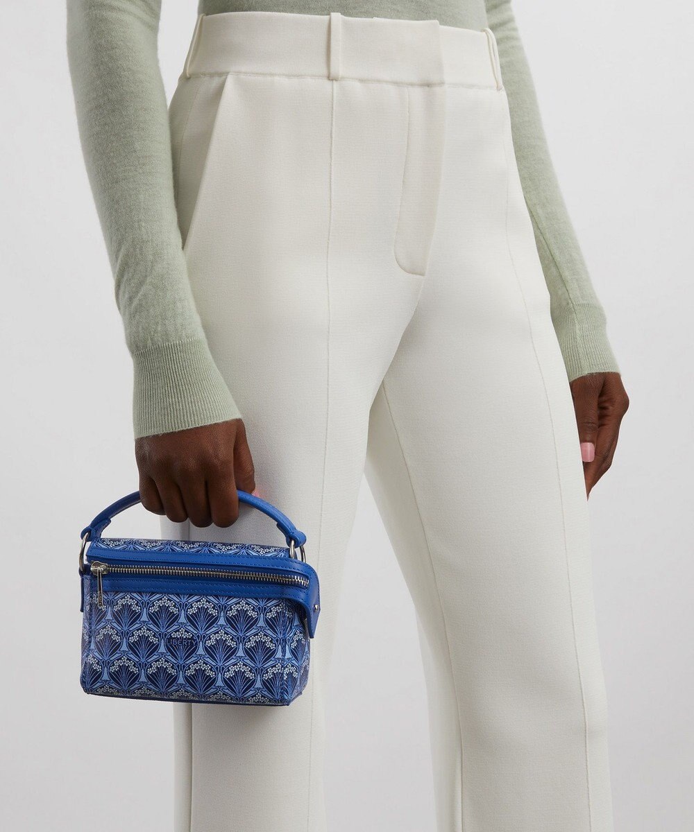 LIBERTY. アイフィス ブルー ナノ ヴァリース クロスボディバッグ 