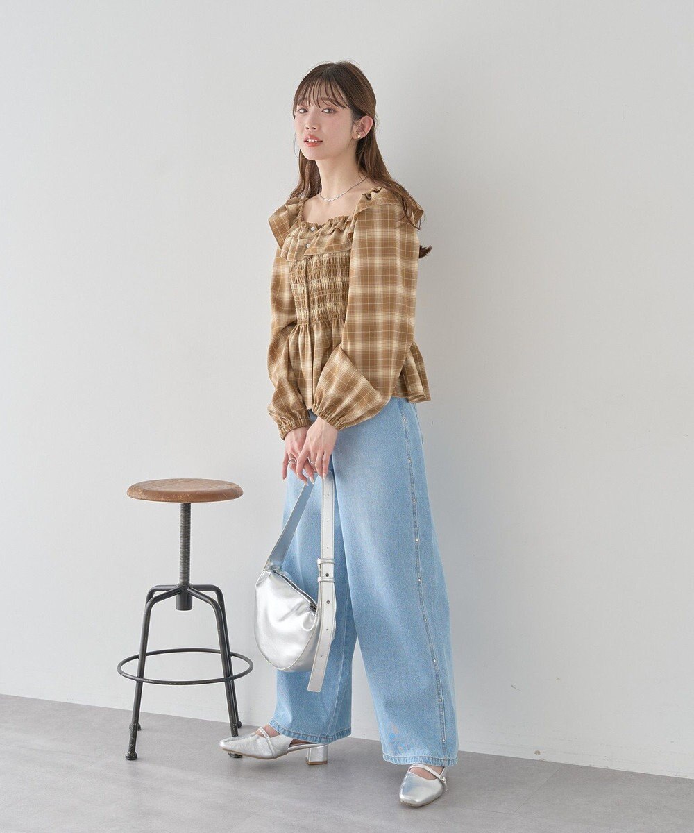 earth music&ecology スタッズデニムパンツ 