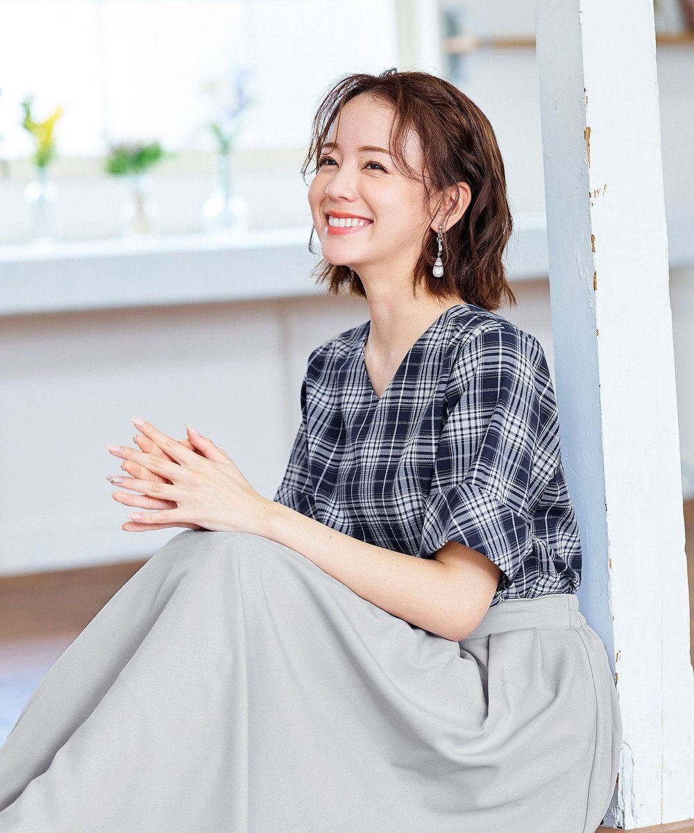 Tiaclasse L 【洗える】ゆったりシルエットの幅広カフスブラウス 